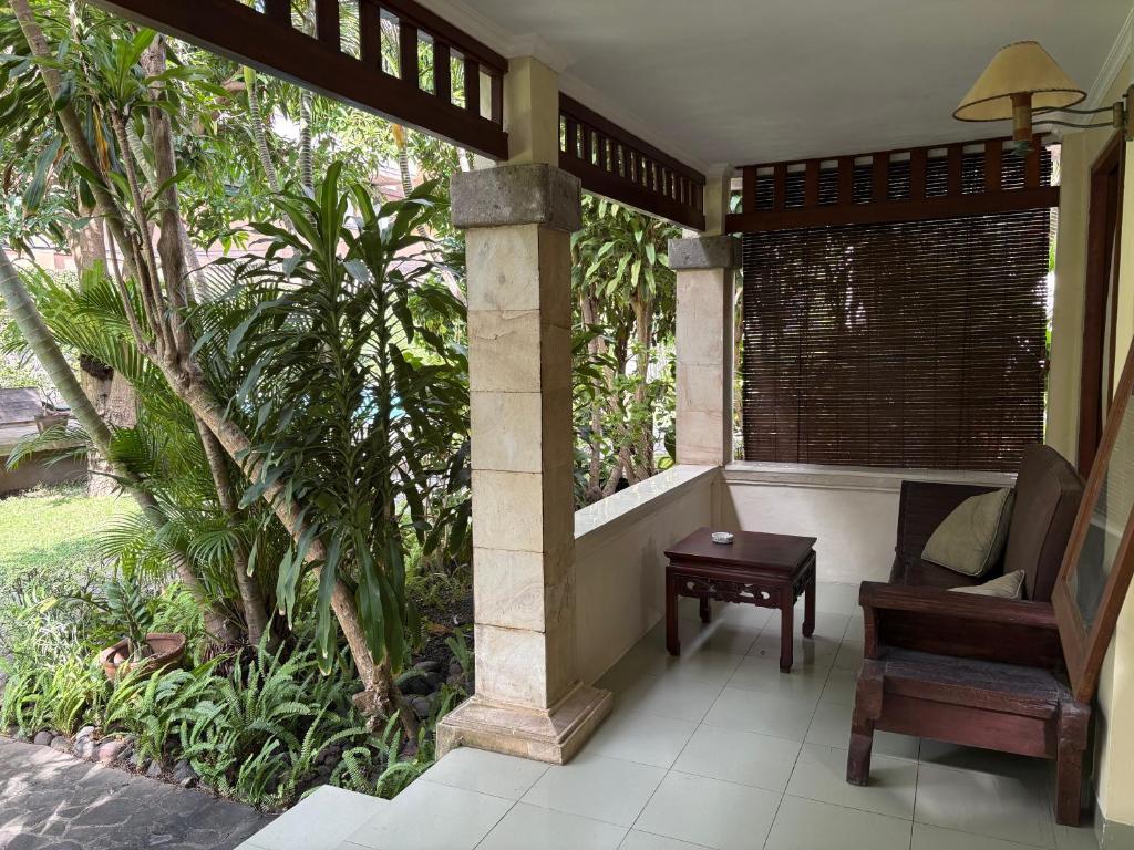 Raja Gardens Hotel - 9