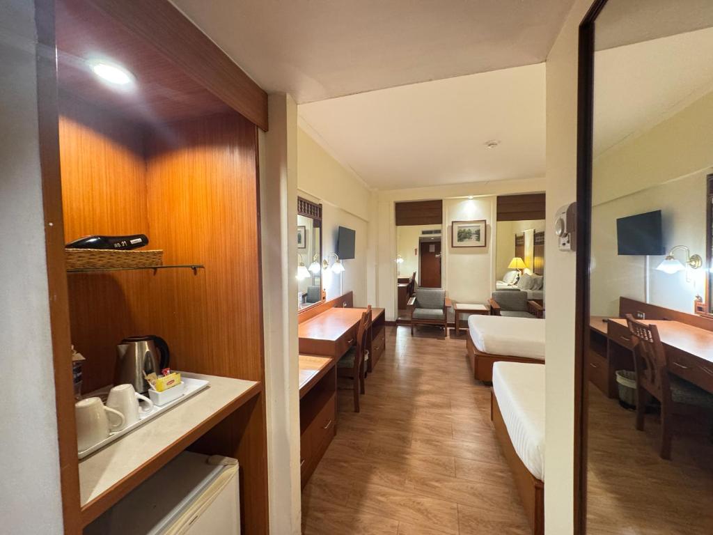 Bangkok Palace Hotel - Resim 6