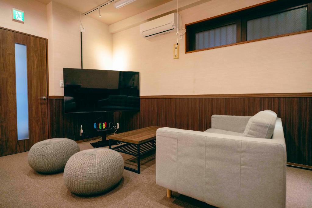 Tasone Stay OSAKA EH101