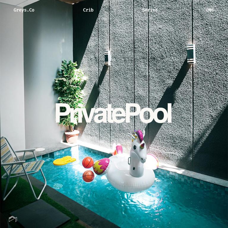 Πισίνα στο ή κοντά στο GreysCo Villa Batu Panderman