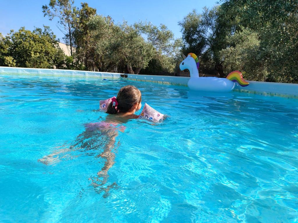Hosté ubytování Alghero Guest House - Appartamenti in Seminterrato in Villetta di Campagna, Piscina fuori terra a 4 minuti di auto dalla città
