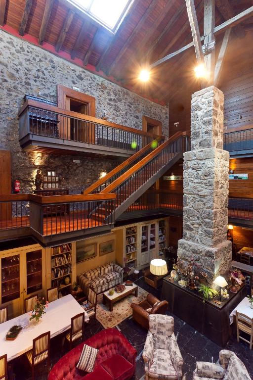 Posezení v ubytování Hotel Antsotegi