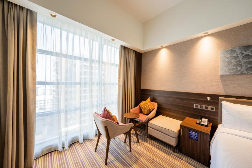 Hampton By Hilton Dubai Airport - Resim 37