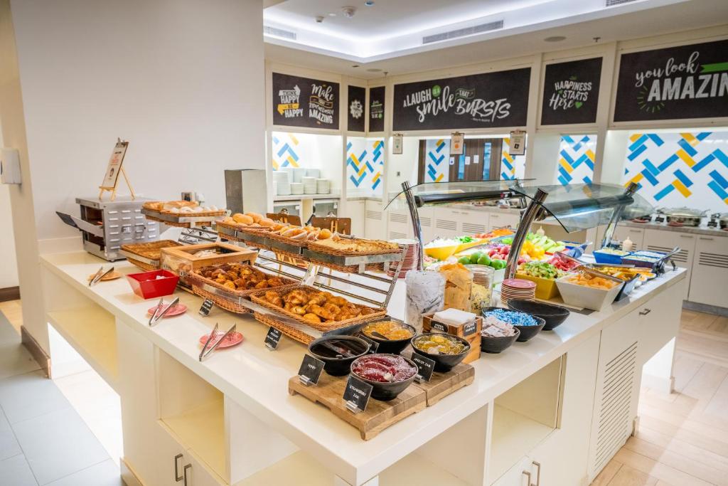 Hampton By Hilton Dubai Airport - Resim 38