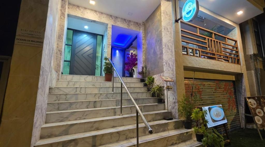 Φωτογραφία από το άλμπουμ του Hulhumale' Beach Front Modern 2 Bedroom Apartment στο Hulhumale