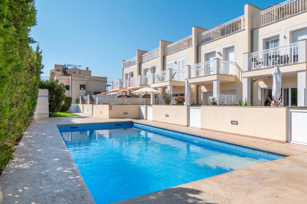 Φωτογραφία από το άλμπουμ του Roses House 4 σε Port de Pollensa