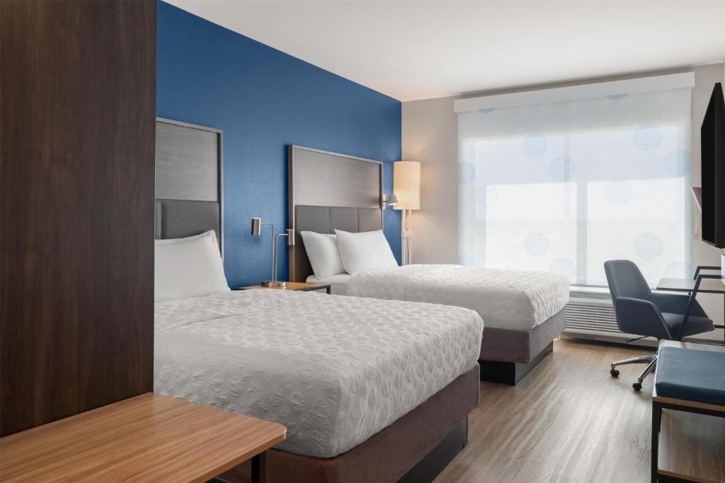 Tru By Hilton Kearney - Queen Kamer Met 2 Queensize Bedden En Inloopdouche