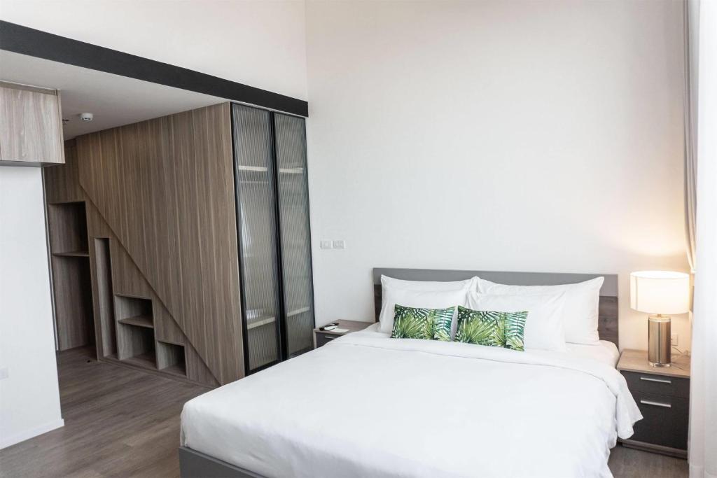 Ramada By Wyndham Bangkok Sukhumvit 87 - Resim 41