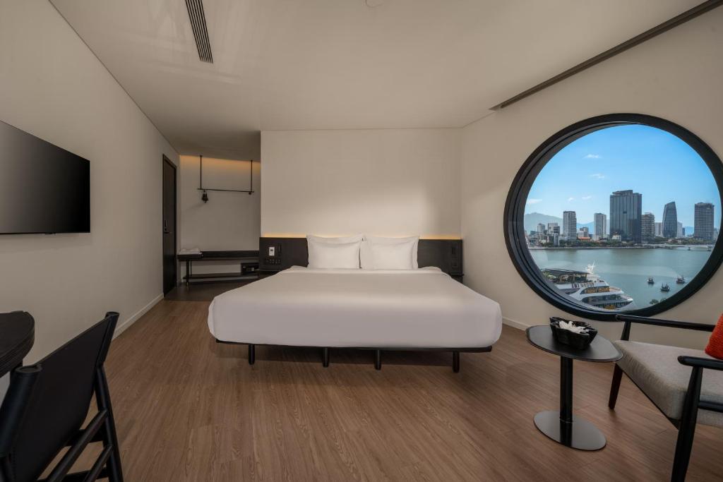 Phòng Deluxe Giường Đôi/2 Giường Đơn Nhìn Ra Thành Phố