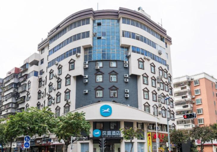 Το κτήριο όπου στεγάζεται  το ξενοδοχείο