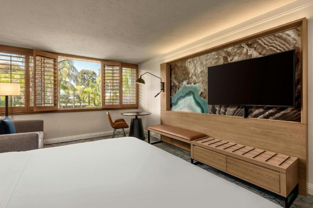 Sheraton La Jolla photo
