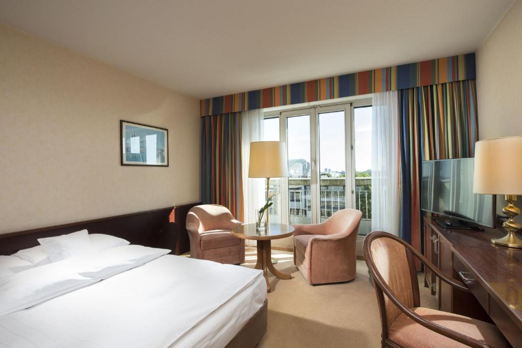 Maritim Hotel Köln - Queen Room