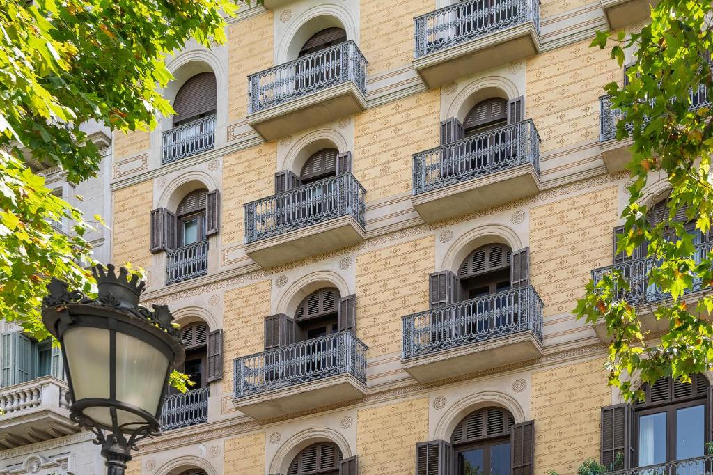 The Boulevard by Aspasios - Resim 9