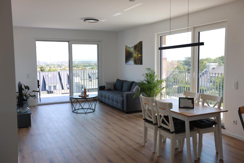 Χώρος καθιστικού στο Gemütliches Ferienapartment mit Panoramablick
