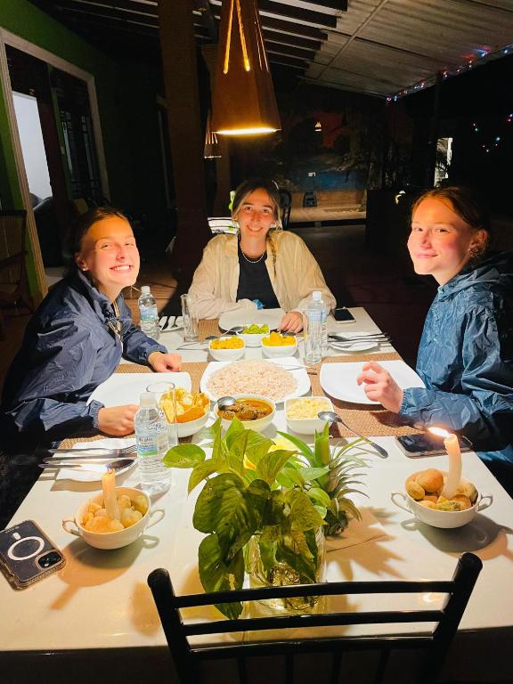 V Cabanas Yala Safari Place