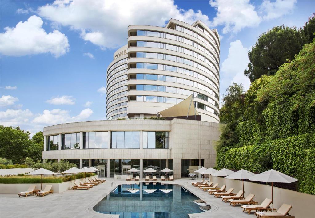 Conrad Istanbul Bosphorus 6
