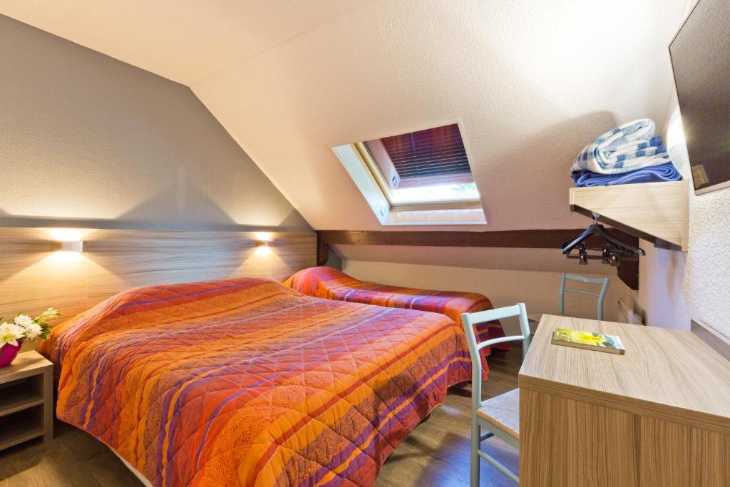 Logis Albhotel Grill - Family Room (3 Adults)