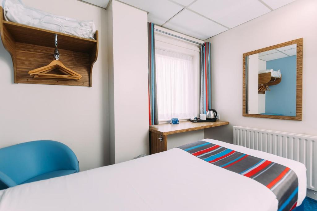 Travelodge Belfast - Resim 21