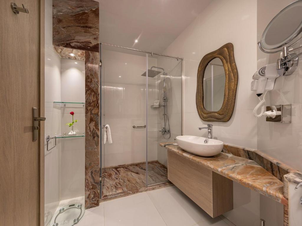 Crowne Plaza Alexandria Mirage by IHG - 1