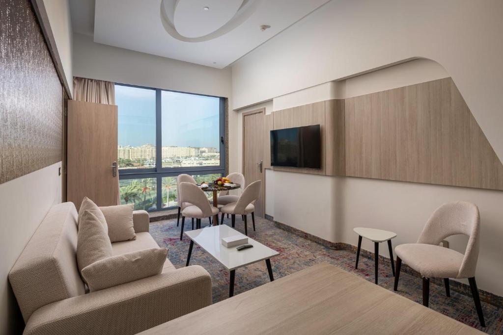 Crowne Plaza Alexandria Mirage by IHG - 18