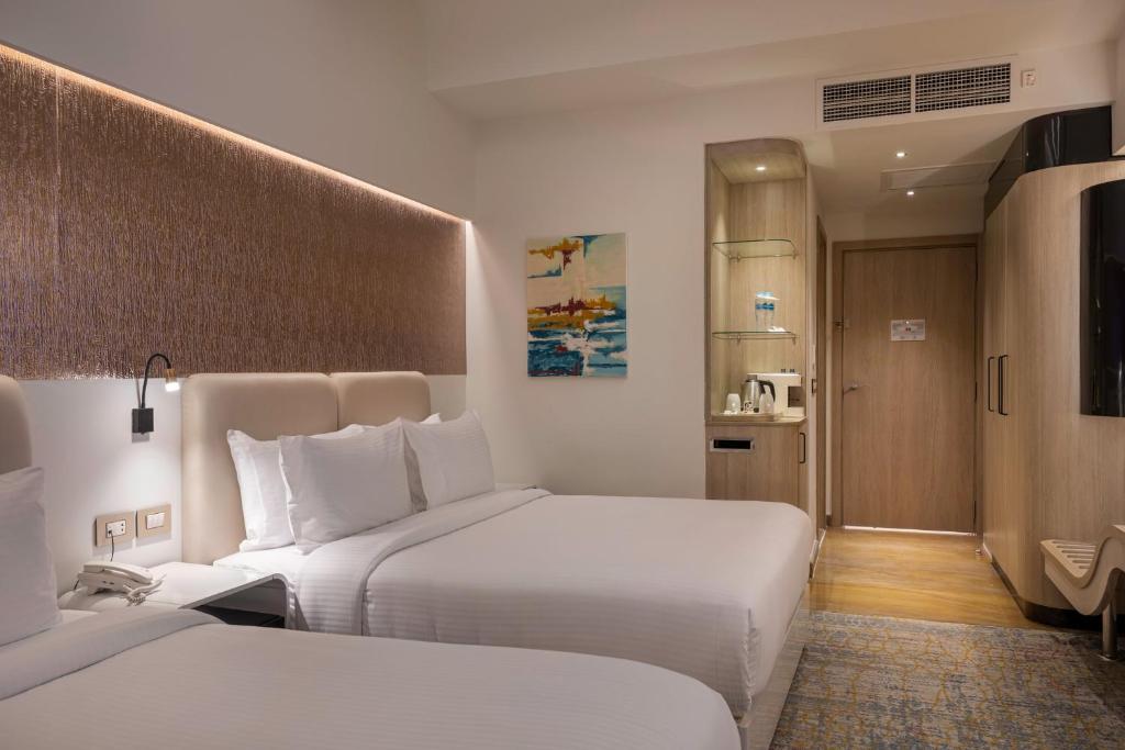 Crowne Plaza Alexandria Mirage by IHG - 3