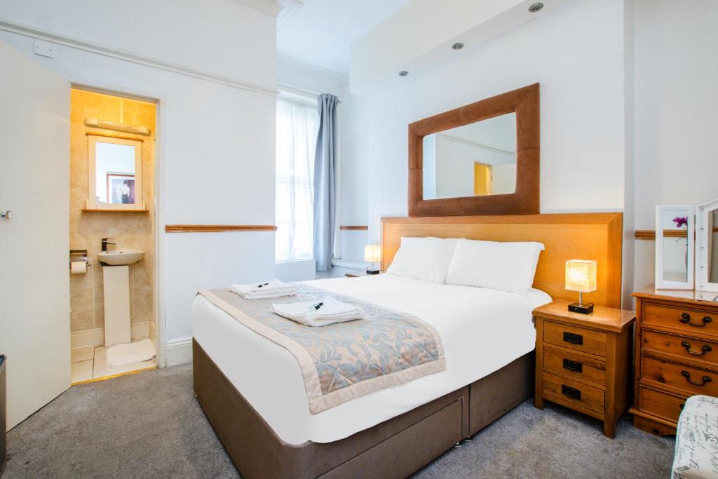 OYO The Lodge Bournemouth - Resim 22