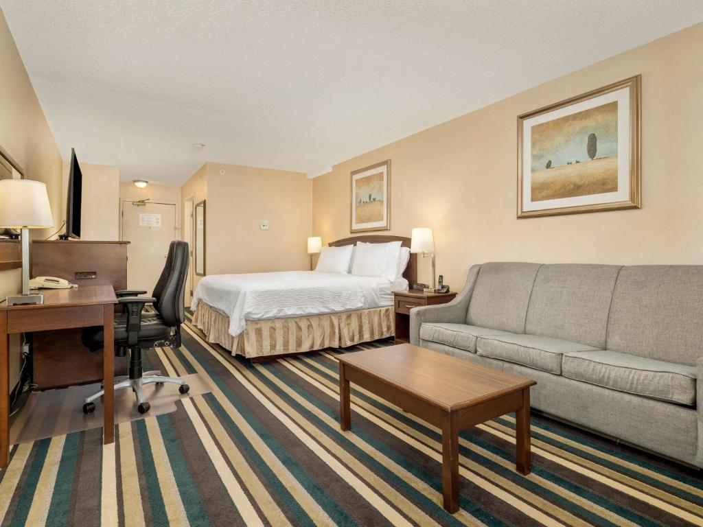 Holiday Inn Conference Centre Edmonton South by IHG - Resim 31