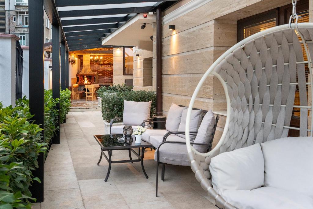 Posezení v ubytování Family Boutique Residence-Free Parking