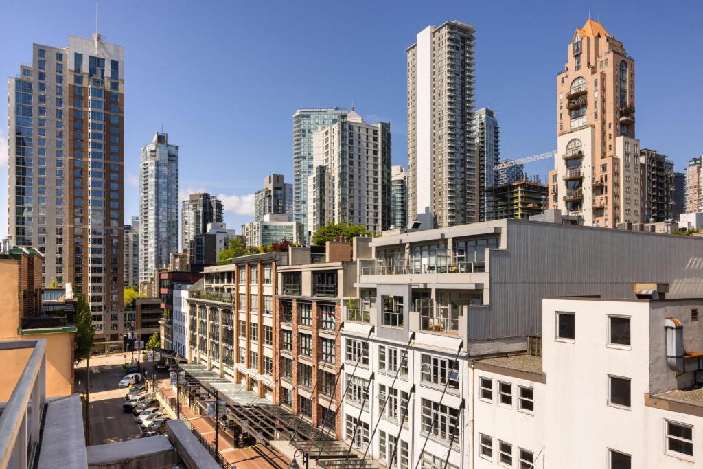OPUS Vancouver photo