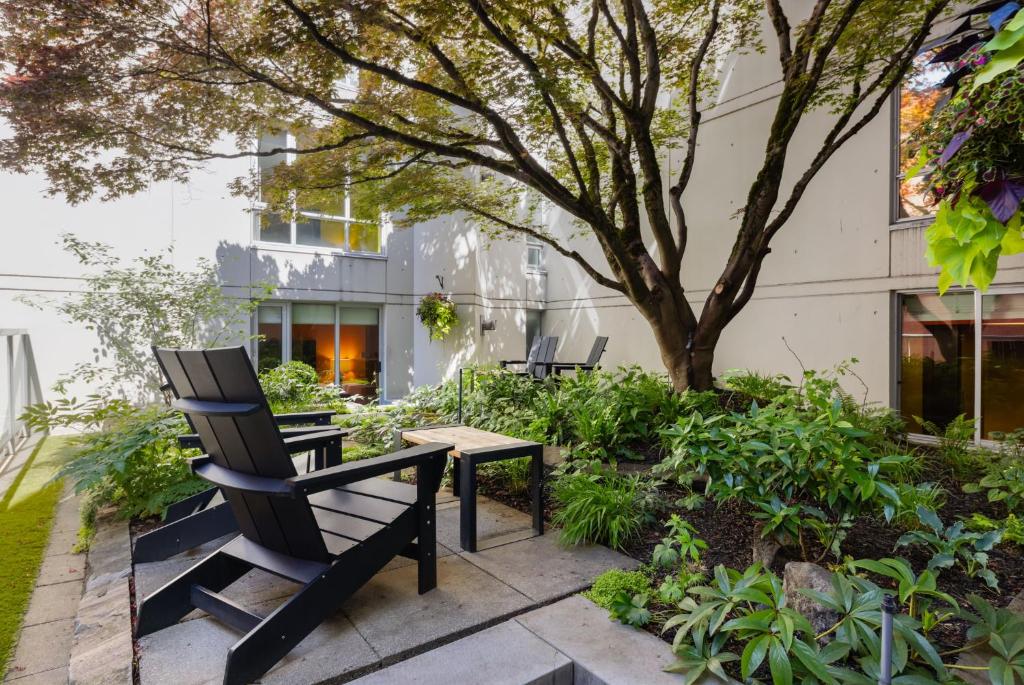 OPUS Vancouver - Resim 6