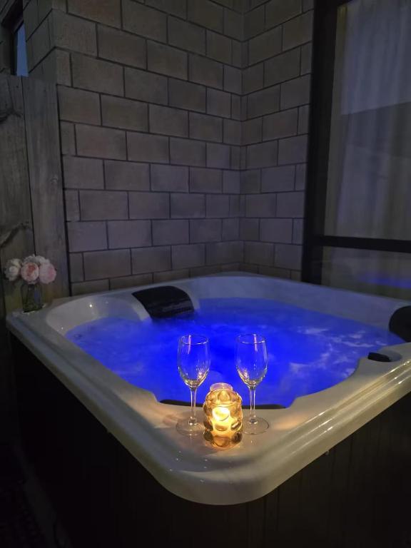 Modern Oasis with Spa close to shopping centres - Resim 10