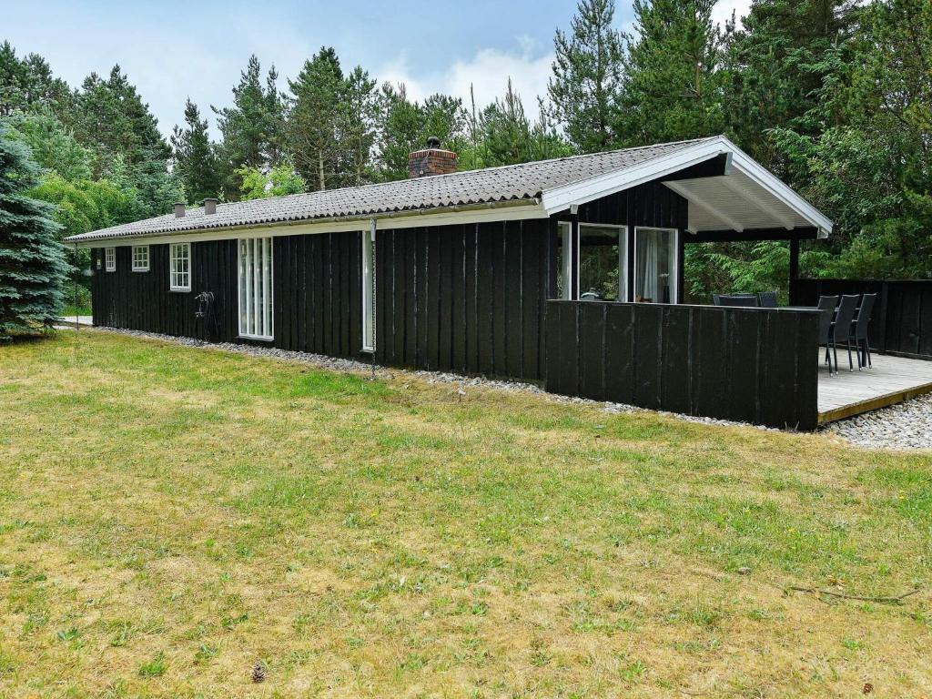 El edificio en el que está la casa vacacional