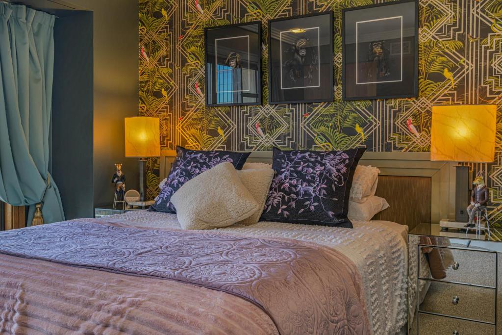 Art-deco glam - best part of CBD - Resim 35