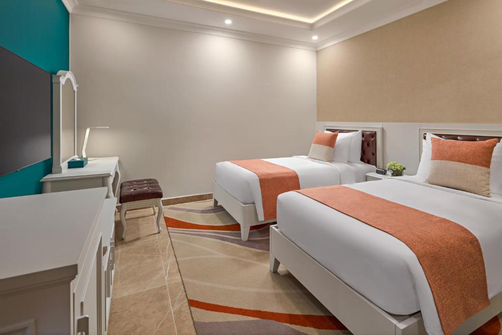 Privilege Luxe Family Room with One Double Bed and Two Single Beds