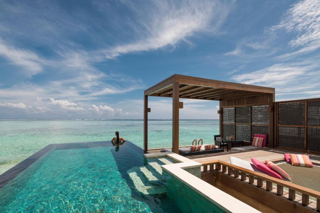 Four Seasons Resort Maldives at Kuda Huraa - View 15