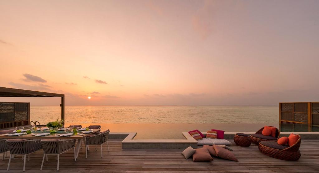 Four Seasons Resort Maldives at Kuda Huraa - View 8