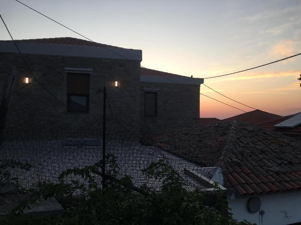 Amanecer o atardecer desde la casa vacacional o alrededores