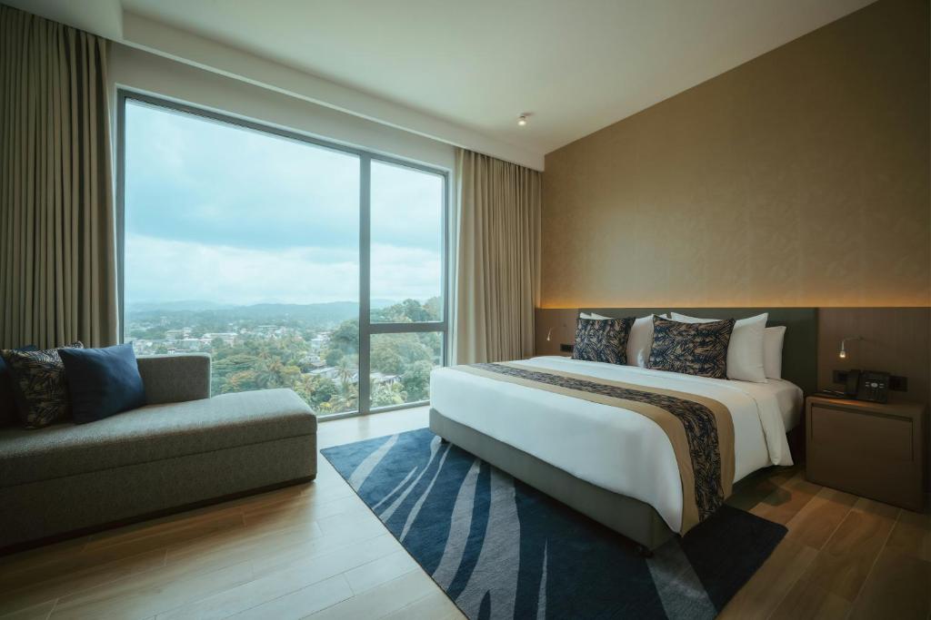 Kandy Myst by Cinnamon - 9