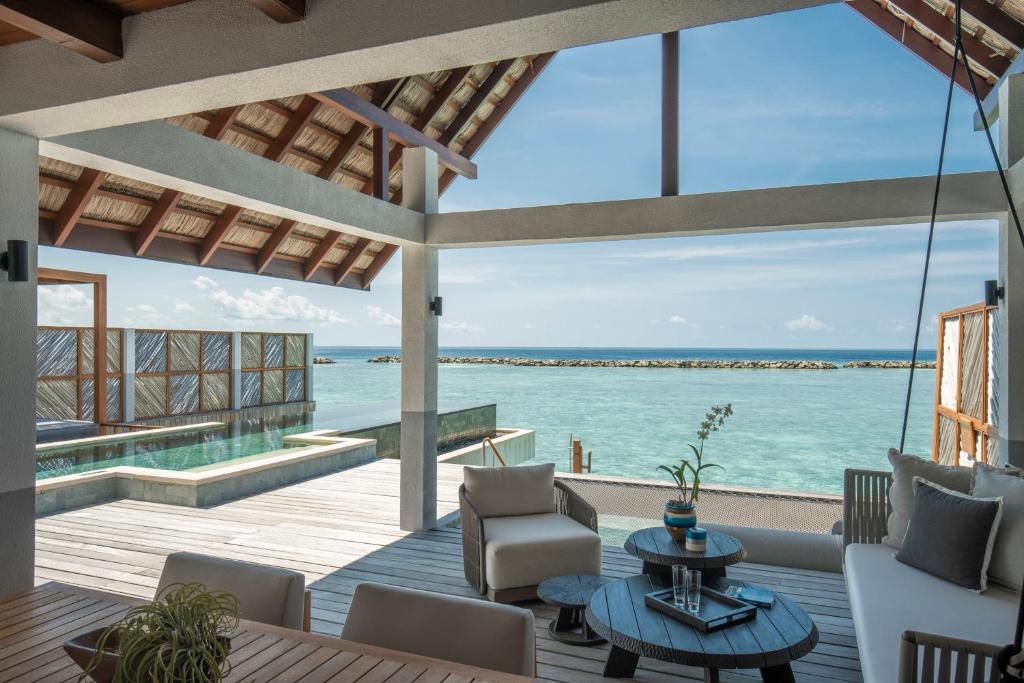 Four Seasons Resort Maldives at Landaa Giraavaru - View 44