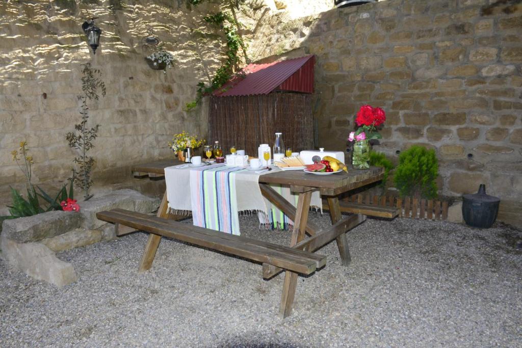 Casa Rural Kandela Etxea - Three-Bedroom Townhouse