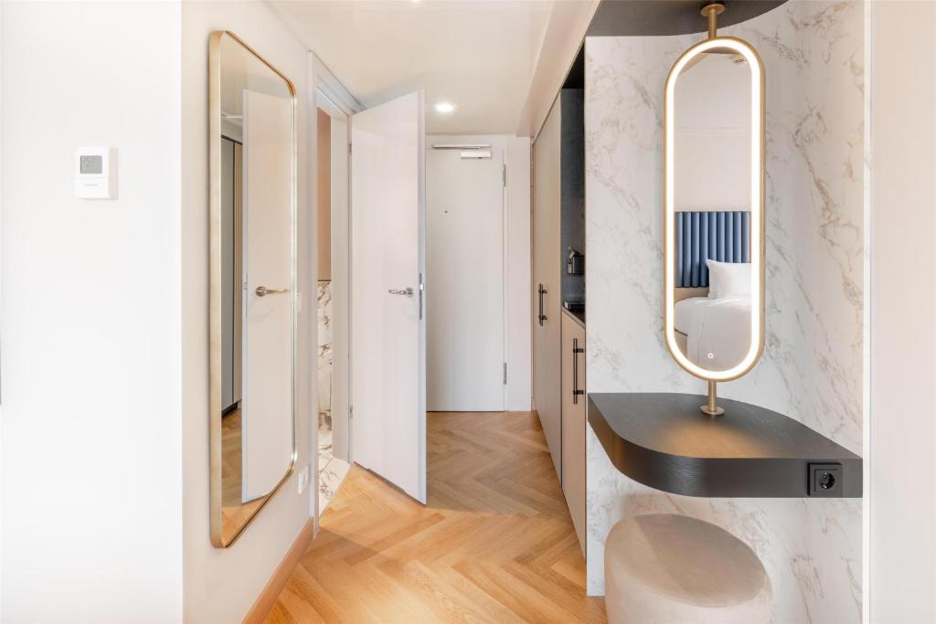 Hilton Berlin - 行政高级双床间 - 可使用酒廊