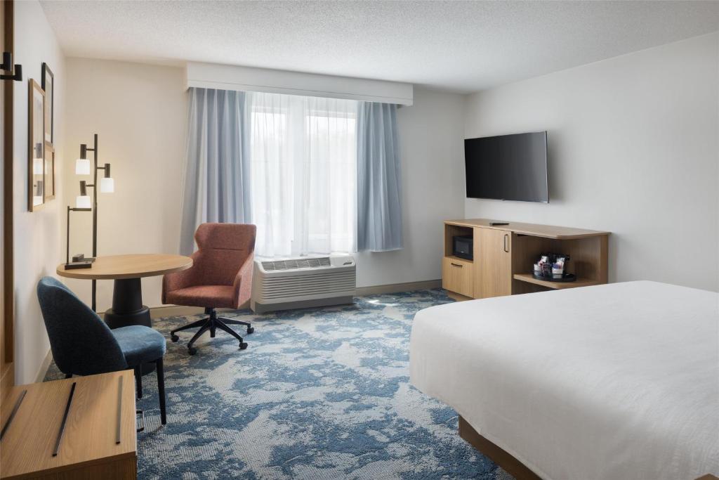 Hampton Inn & Suites Jekyll Island - キングルーム キングベッド付 禁煙