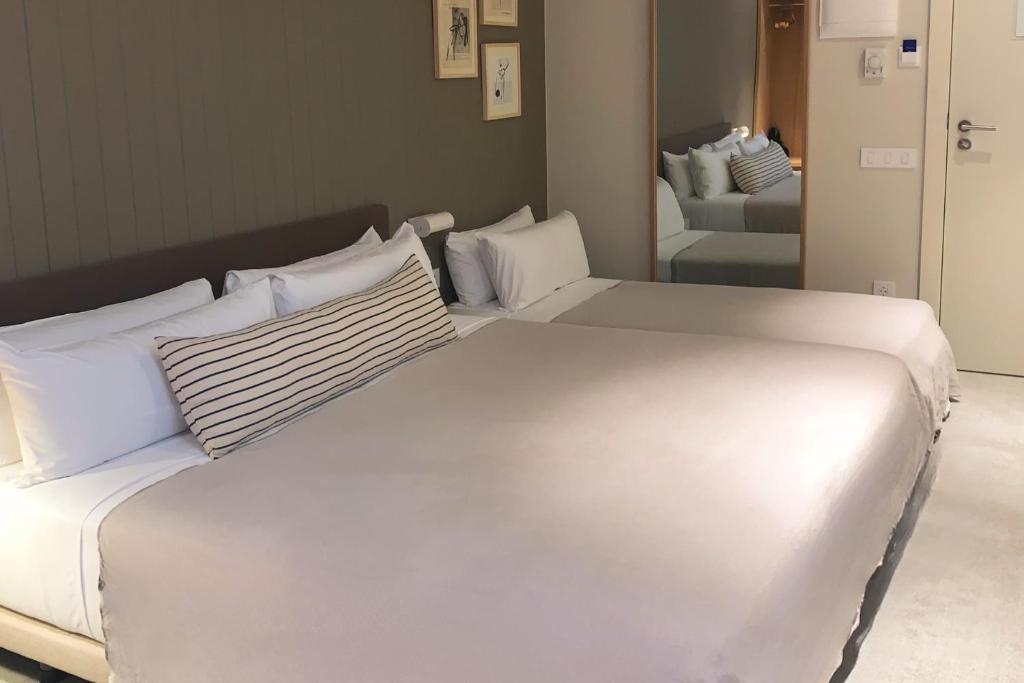 Hotel Casa Teva Barcelona - Resim 39