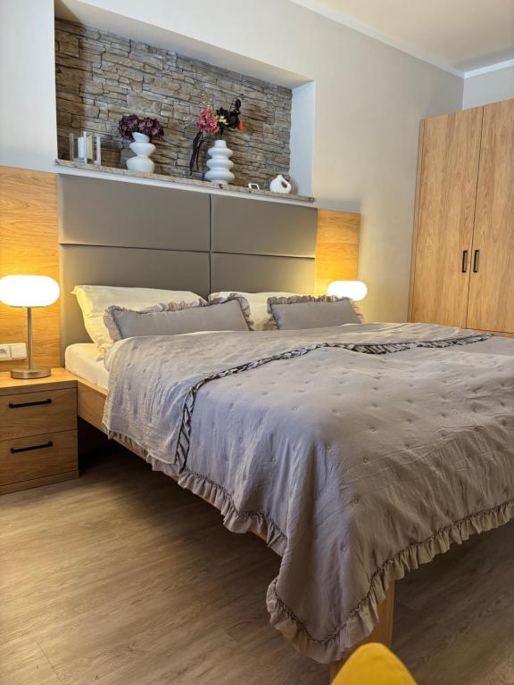 Penzion Apartmány Resident - Appartamento Deluxe Con Una Camera Da Letto E Vista Sul Giardino