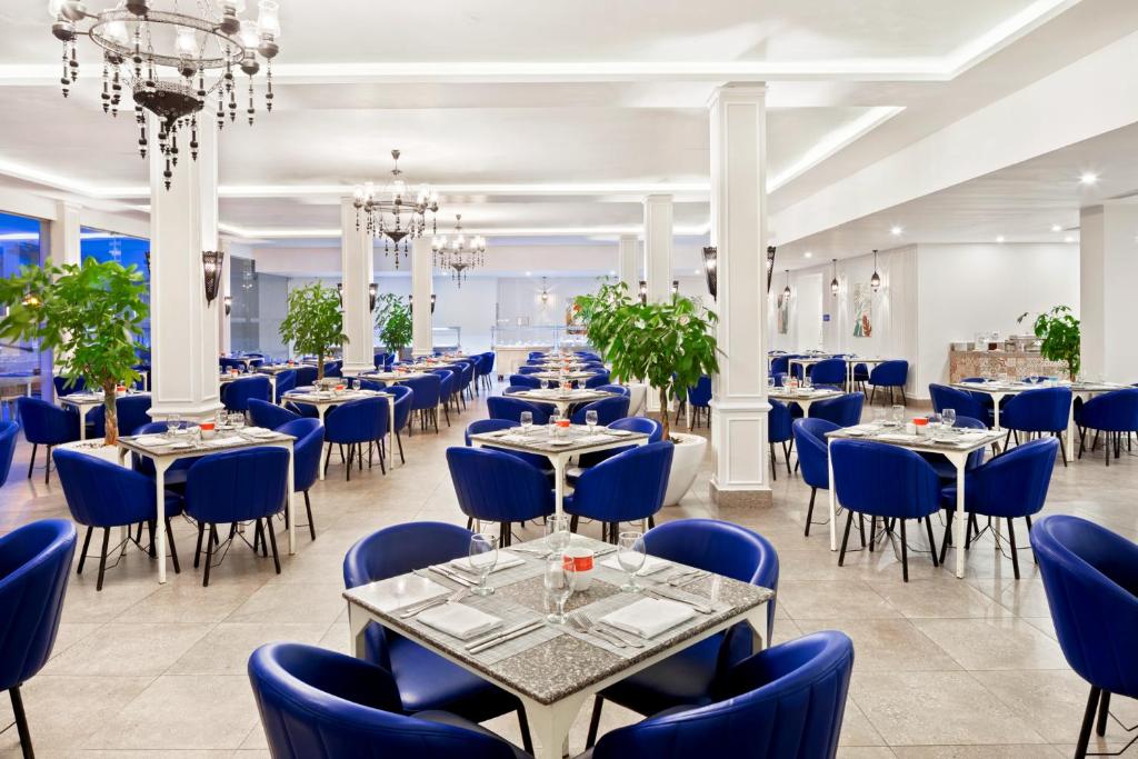 Pickalbatros The Palace Port Ghalib - 2