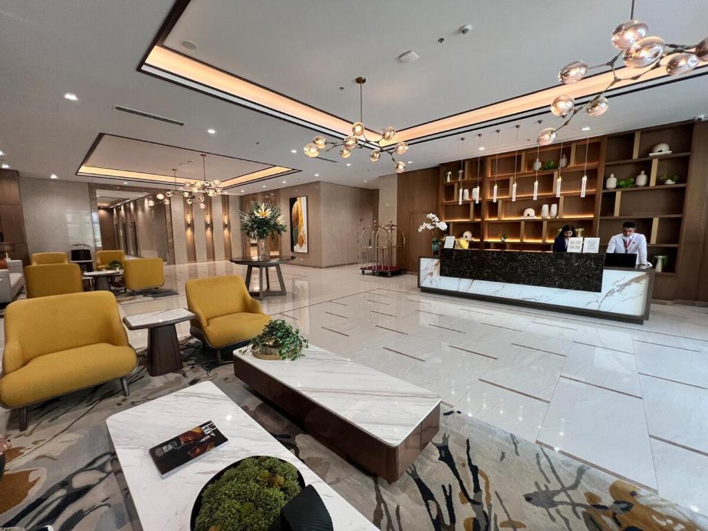 Parkwest McKinley - 1 Bedroom Fully Furnished