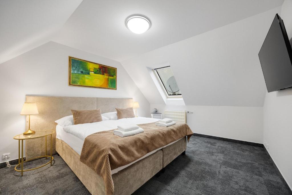 Hotel Reverie - Dependance, Check-in at Metropolitan Star - Resim 29