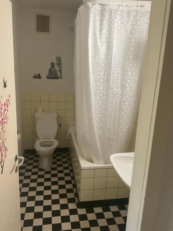 Ferienwohnung Zürich - Resim 3