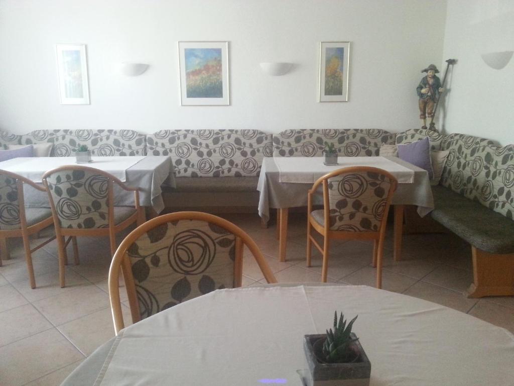 Posezení v ubytování Pension Schmidt
