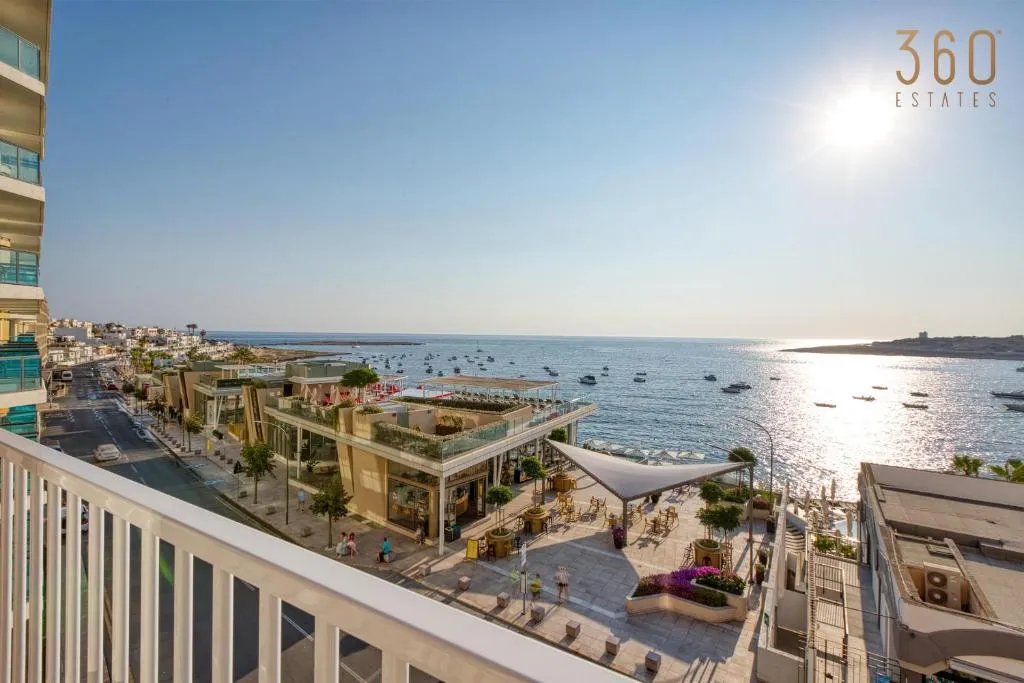 Seafront 2BR fully equipped home with comfy bed Qawra by 360 Estates